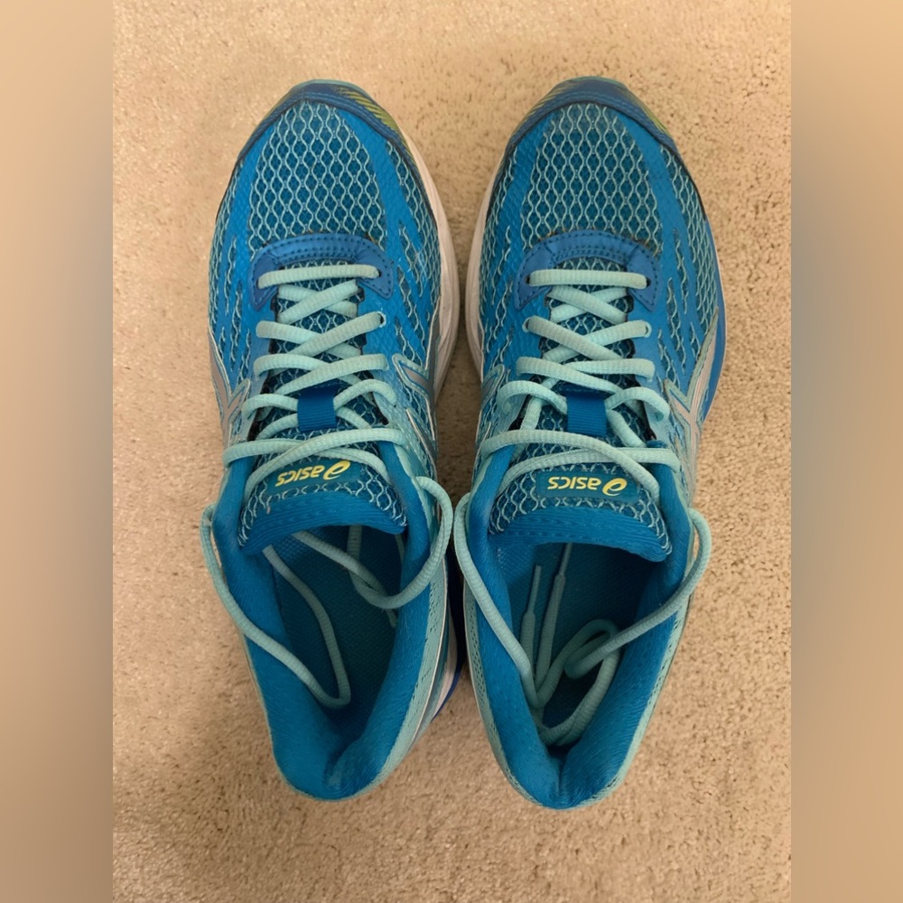 Women’s ASICS blue sneakers size 7